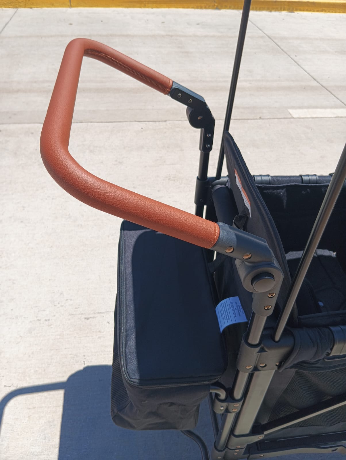 Carrito de paseo multifunción plegable de 2 asientos color negro - Imagen 4