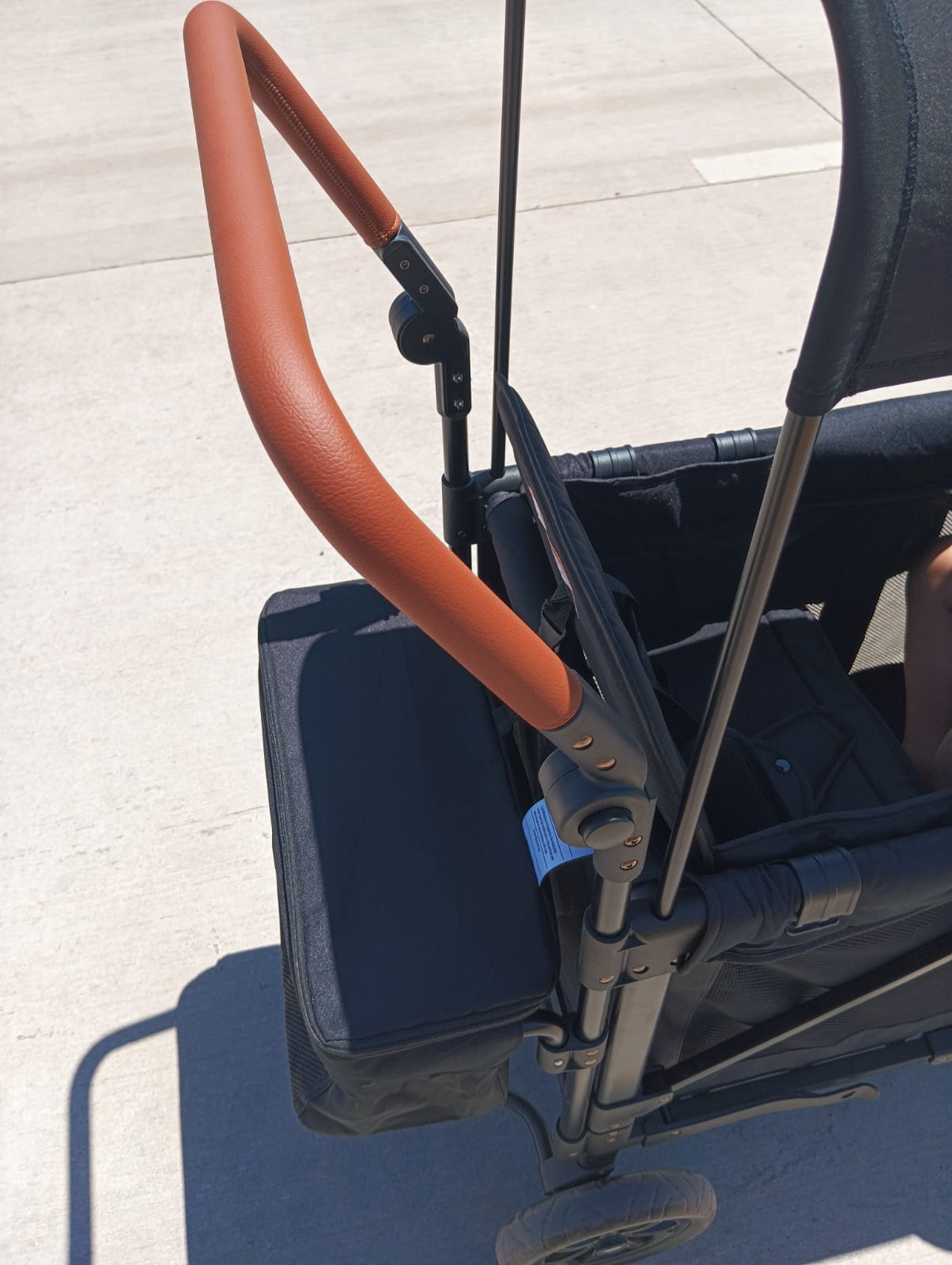 Carrito de paseo multifunción plegable de 2 asientos color negro - Imagen 5