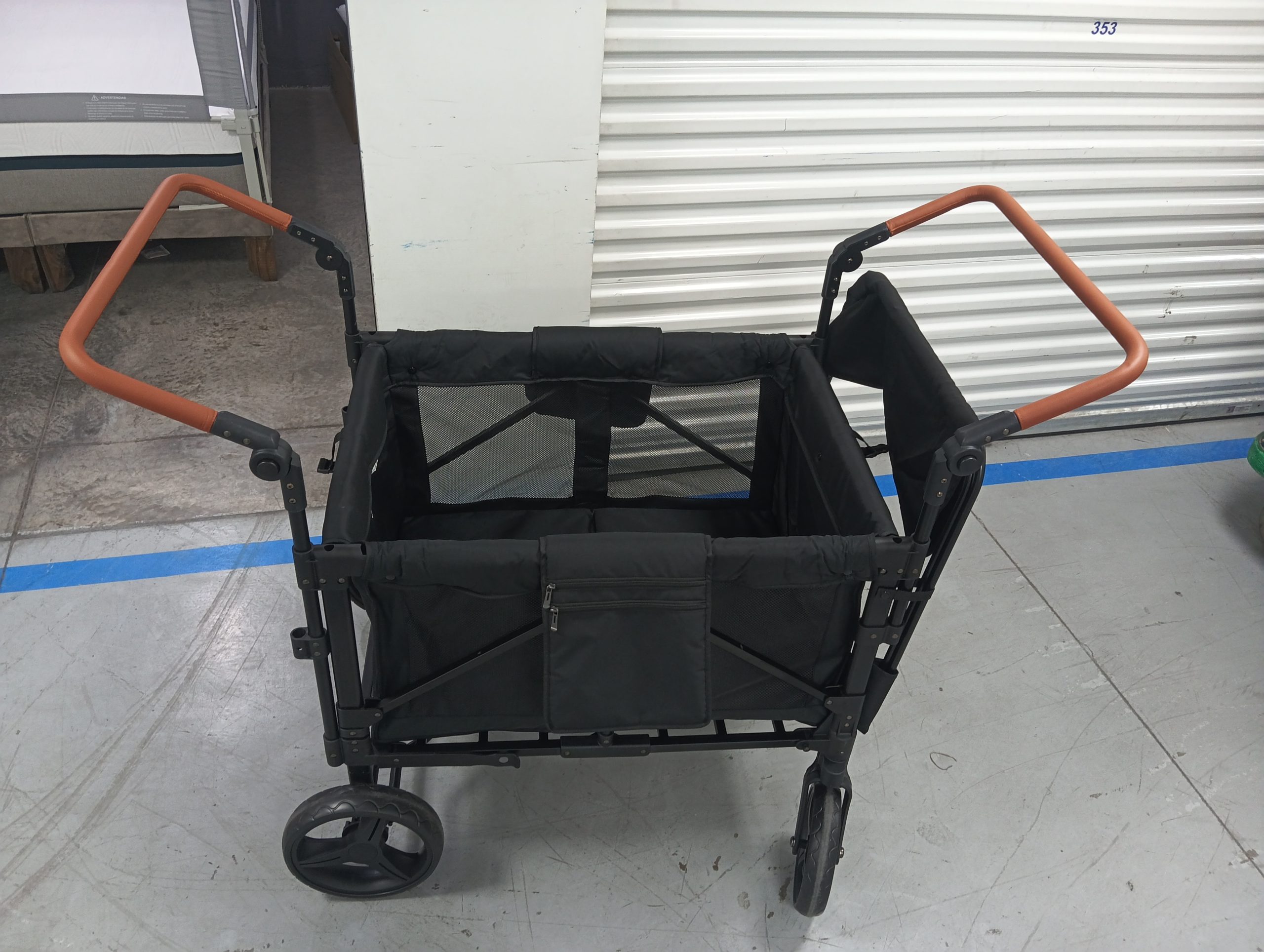 Carrito de paseo multifunción plegable de 4 asientos color negro - Imagen 8