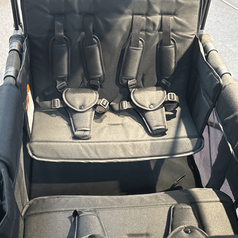 Carrito de paseo multifunción plegable de 4 asientos color negro - Imagen 6